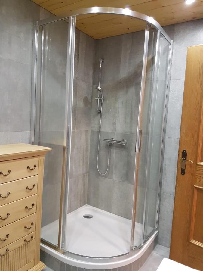 Apartment Huter Єрценс Екстер'єр фото