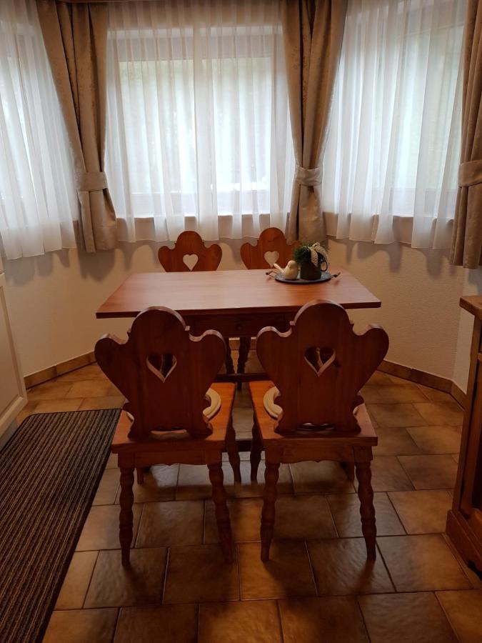 Apartment Huter Єрценс Екстер'єр фото