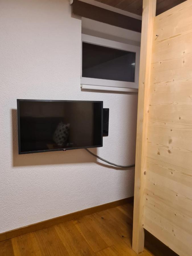 Apartment Huter Єрценс Екстер'єр фото